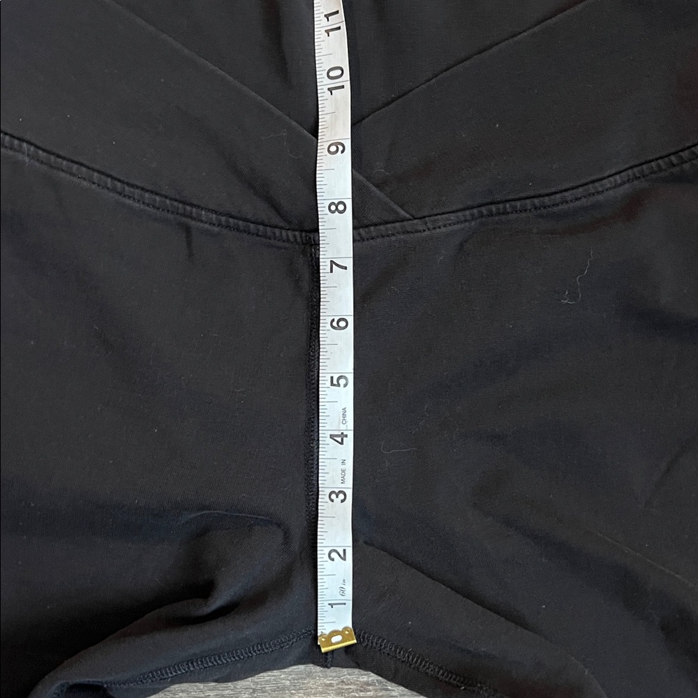 Patagonia Women’s Black Wide Leg yoga Pants Size Small ♣️ - Picture 5 of 8